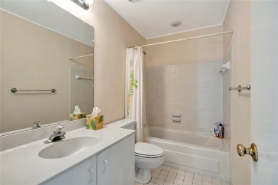MOTIVATED SELLE! BRING OFFERS! Behold a 2 bedroom 2 bath and on Oak Harbor Country Club in Florida - for sale on GolfHomes.com, golf home, golf lot
