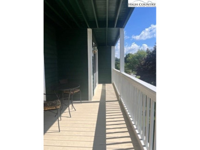 LOCATION AND CONVENIENCE at one of the top golf resorts in the on Jefferson Landing Club in North Carolina - for sale on GolfHomes.com, golf home, golf lot