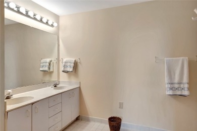 MOTIVATED SELLE! BRING OFFERS! Behold a 2 bedroom 2 bath and on Oak Harbor Country Club in Florida - for sale on GolfHomes.com, golf home, golf lot
