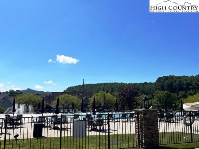LOCATION AND CONVENIENCE at one of the top golf resorts in the on Jefferson Landing Club in North Carolina - for sale on GolfHomes.com, golf home, golf lot
