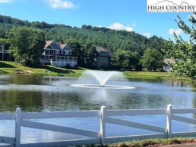 LOCATION AND CONVENIENCE at one of the top golf resorts in the on Jefferson Landing Club in North Carolina - for sale on GolfHomes.com, golf home, golf lot