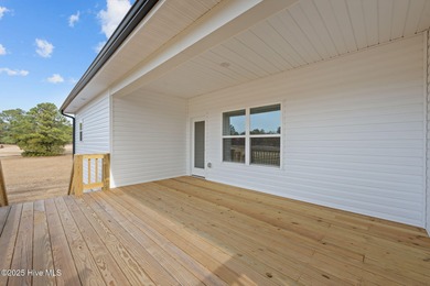 Take advantage of amazing incentives through our preferred on Harbour Point Golf Club in North Carolina - for sale on GolfHomes.com, golf home, golf lot