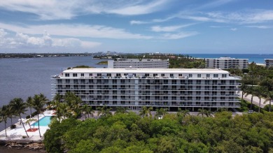 Rarely available 2/2 condo with 3 deeded parking spaces in one on Palm Beach Par-3 Golf Course in Florida - for sale on GolfHomes.com, golf home, golf lot