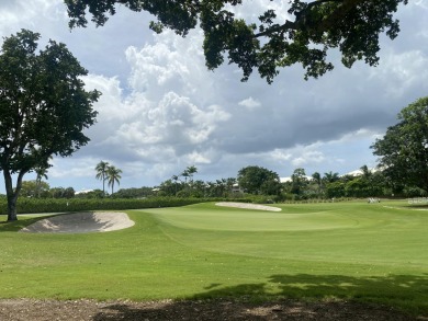 Beautifully just renovated 2 bedroom 2 bath  residence in The on The Country Club At Boca Raton in Florida - for sale on GolfHomes.com, golf home, golf lot