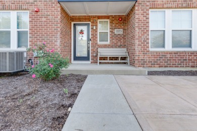 Welcome to this stunning and spacious end-unit home, built in on Seven Bridges Golf Club in Illinois - for sale on GolfHomes.com, golf home, golf lot