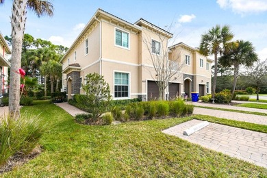 Beautifully maintained END-UNIT townhouse in a GATED community on Heritage Ridge Golf Club in Florida - for sale on GolfHomes.com, golf home, golf lot