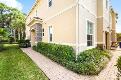 Beautifully maintained END-UNIT townhouse in a GATED community on Heritage Ridge Golf Club in Florida - for sale on GolfHomes.com, golf home, golf lot