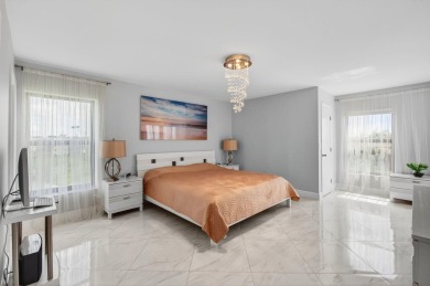 HUNTINGTON LAKES--ACTIVE ADULT COMMUNITY, 55+ community.Welcome on Marina Lakes Golf Course in Florida - for sale on GolfHomes.com, golf home, golf lot