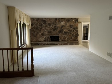 Welcome to Inverness' Mcintosch Subdivision. Beautiful, private on Inverness Golf Club in Illinois - for sale on GolfHomes.com, golf home, golf lot