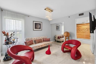 HUNTINGTON LAKES--ACTIVE ADULT COMMUNITY, 55+ community.Welcome on Marina Lakes Golf Course in Florida - for sale on GolfHomes.com, golf home, golf lot