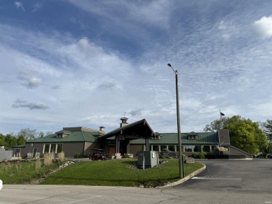 You'll be living the dream at this 2-bedroom/2-bath condo that on The Eagle Pointe Golf Resort in Indiana - for sale on GolfHomes.com, golf home, golf lot