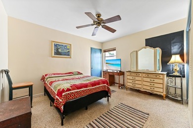 Single-family home located in the Historic District of Lake on Lake Worth Municipal Golf Course in Florida - for sale on GolfHomes.com, golf home, golf lot