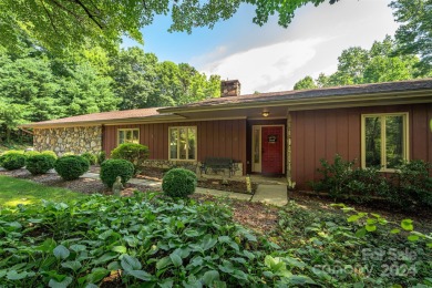 You've found your Mid-Century Modern Oasis! This single-level on Black Mountain Golf Course in North Carolina - for sale on GolfHomes.com, golf home, golf lot