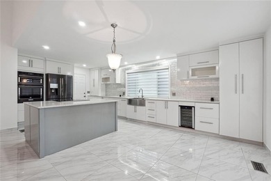 LOCATION! LOCATION! LOCATION! This beautiful home is located in on Fairfield Plantation Golf and Country Club in Georgia - for sale on GolfHomes.com, golf home, golf lot