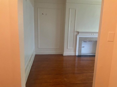 Step back in time in this truly vintage 2 bed/2 full bath condo on South Shore Cultural Ctr. Golf Course in Illinois - for sale on GolfHomes.com, golf home, golf lot