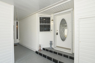 Priced to Sell!3 Bedroom / 2 Bath, over 1,700 SF.Open floor plan on Savanna Golf Club in Florida - for sale on GolfHomes.com, golf home, golf lot