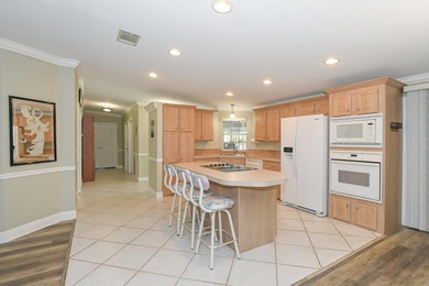 Priced to Sell!3 Bedroom / 2 Bath, over 1,700 SF.Open floor plan on Savanna Golf Club in Florida - for sale on GolfHomes.com, golf home, golf lot