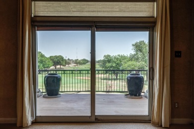 Stunning and unique garden home custom built by James Hurt on LakeRidge Country Club in Texas - for sale on GolfHomes.com, golf home, golf lot