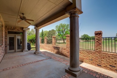 Stunning and unique garden home custom built by James Hurt on LakeRidge Country Club in Texas - for sale on GolfHomes.com, golf home, golf lot
