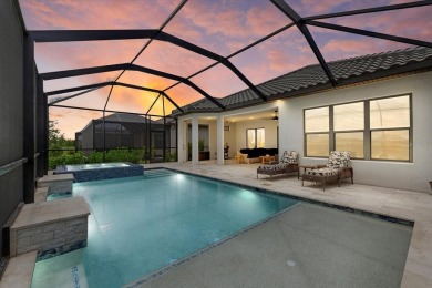 *GOLF MEMBERSHIP INCLUDED/ GOLF DEEDED HOME* Discover the on Esplanade Golf and Country at Lakewood Ranch in Florida - for sale on GolfHomes.com, golf home, golf lot