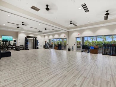 *GOLF MEMBERSHIP INCLUDED/ GOLF DEEDED HOME* Discover the on Esplanade Golf and Country at Lakewood Ranch in Florida - for sale on GolfHomes.com, golf home, golf lot