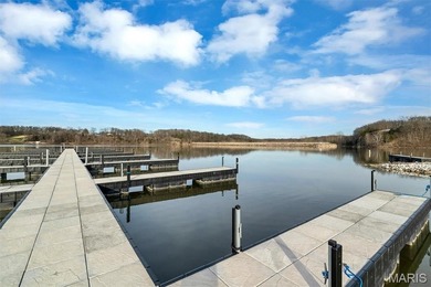 Rare Waterview Lot. This exceptional cul-de-sac property offers on Incline Village Golf Course in Missouri - for sale on GolfHomes.com, golf home, golf lot