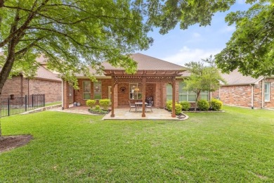 PRIDE OF OWNERSHIP - EXECUTIVE HOME in HERITAGE RANCH (50+ on Heritage Ranch Golf and Country Club in Texas - for sale on GolfHomes.com, golf home, golf lot