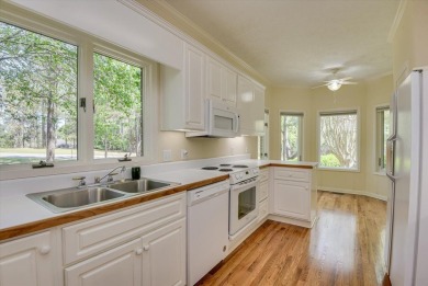 Sought after White Willow villa in Woodside Plantation. Sitting on Woodside Plantation Country Club in South Carolina - for sale on GolfHomes.com, golf home, golf lot