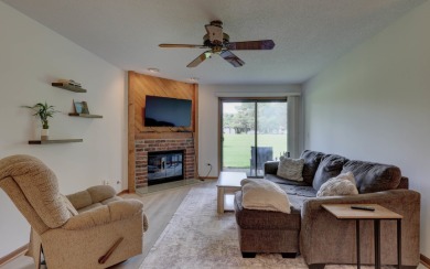 Welcome to this beautifully maintained Avon model in the highly on Maple Meadows Golf Club in Illinois - for sale on GolfHomes.com, golf home, golf lot
