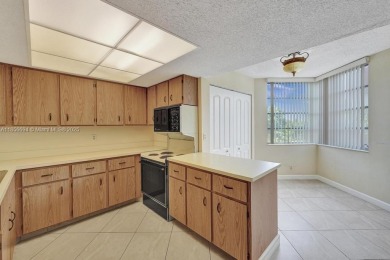 RARELY AVAILABLE AT THIS PRICE! Welcome to this spacious 3 on Pine Island Ridge Country Club in Florida - for sale on GolfHomes.com, golf home, golf lot