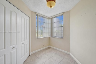 RARELY AVAILABLE AT THIS PRICE! Welcome to this spacious 3 on Pine Island Ridge Country Club in Florida - for sale on GolfHomes.com, golf home, golf lot