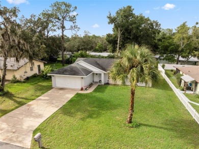 Don't miss out on this adorable Inverness abode! It's been on Inverness Golf and Country Club in Florida - for sale on GolfHomes.com, golf home, golf lot