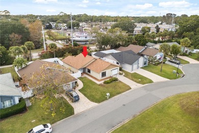 One or more photo(s) has been virtually staged. $10,000 SELLER on Ventura Country Club in Florida - for sale on GolfHomes.com, golf home, golf lot