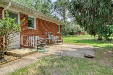 Welcome To 55+ Community In Crestwood Village Co-Op 1. A Lovely on Keswick Village Golf Course in New Jersey - for sale on GolfHomes.com, golf home, golf lot