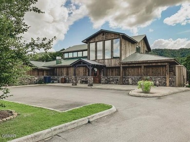 Located on the beautiful Wild Laurel Golf Course in Townsend, TN on Laurel Valley Golf Course in Tennessee - for sale on GolfHomes.com, golf home, golf lot