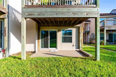 Remodeled Golf Course Country Club Condo! Step into easy coastal on Rockport Country Club in Texas - for sale on GolfHomes.com, golf home, golf lot