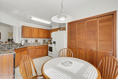 ASK ABOUT the 3% ASSUMABLE VA MORTGAGE on this pristine on Suntree Country Club in Florida - for sale on GolfHomes.com, golf home, golf lot