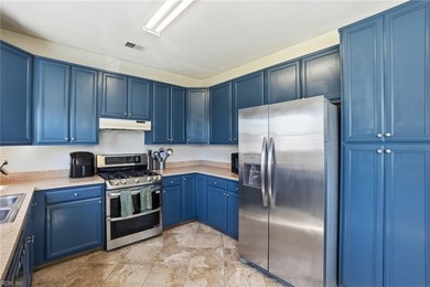 Beautifully maintained 4-bedroom, 2.5-bath home in a desirable on Honey Bee Golf Club in Virginia - for sale on GolfHomes.com, golf home, golf lot