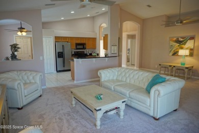 This 3 bedroom 2 bathroom home with high ceilings and relaxing on Majors Golf Club At Bayside Lakes in Florida - for sale on GolfHomes.com, golf home, golf lot