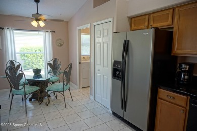 This 3 bedroom 2 bathroom home with high ceilings and relaxing on Majors Golf Club At Bayside Lakes in Florida - for sale on GolfHomes.com, golf home, golf lot