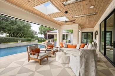 Fabulous Golf Course Retreat Remodeled in 2018 by Braswell Homes on Shady Oaks Country Club in Texas - for sale on GolfHomes.com, golf home, golf lot