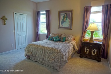 This 3 bedroom 2 bathroom home with high ceilings and relaxing on Majors Golf Club At Bayside Lakes in Florida - for sale on GolfHomes.com, golf home, golf lot