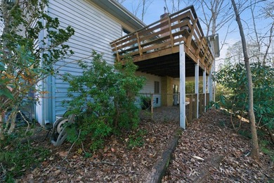 Welcome to 48 Commodore Drive in Salem, South Carolina, a on Keowee Key Golf and Country Club in South Carolina - for sale on GolfHomes.com, golf home, golf lot