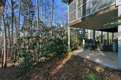 Welcome to 48 Commodore Drive in Salem, South Carolina, a on Keowee Key Golf and Country Club in South Carolina - for sale on GolfHomes.com, golf home, golf lot