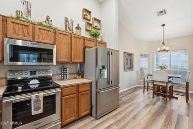 Arrowhead Ranch beautiful and spacious 4 bed / 2 bath on The Legend at Arrowhead in Arizona - for sale on GolfHomes.com, golf home, golf lot