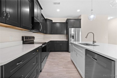 Enjoy the difference that award-winning quality makes in this on Citrus Springs Country Club in Florida - for sale on GolfHomes.com, golf home, golf lot