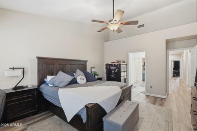 Arrowhead Ranch beautiful and spacious 4 bed / 2 bath on The Legend at Arrowhead in Arizona - for sale on GolfHomes.com, golf home, golf lot