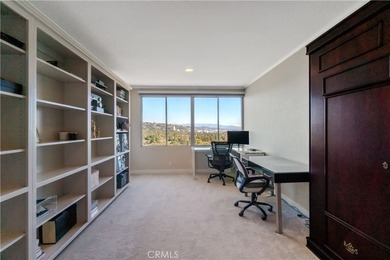 Sophisticated Luxury Living overlooking the Los Angeles Country on Los Angeles Country Club in California - for sale on GolfHomes.com, golf home, golf lot