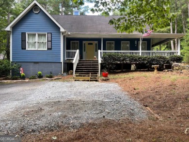 Charming 3BR/2BA home in Turtle Cove Community with a Jackson on Turtle Cove Golf Course in Georgia - for sale on GolfHomes.com, golf home, golf lot