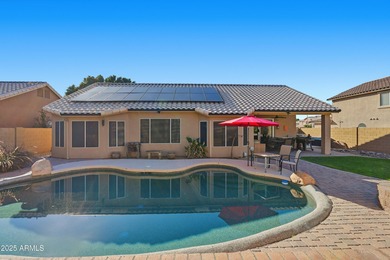 Arrowhead Ranch beautiful and spacious 4 bed / 2 bath on The Legend at Arrowhead in Arizona - for sale on GolfHomes.com, golf home, golf lot